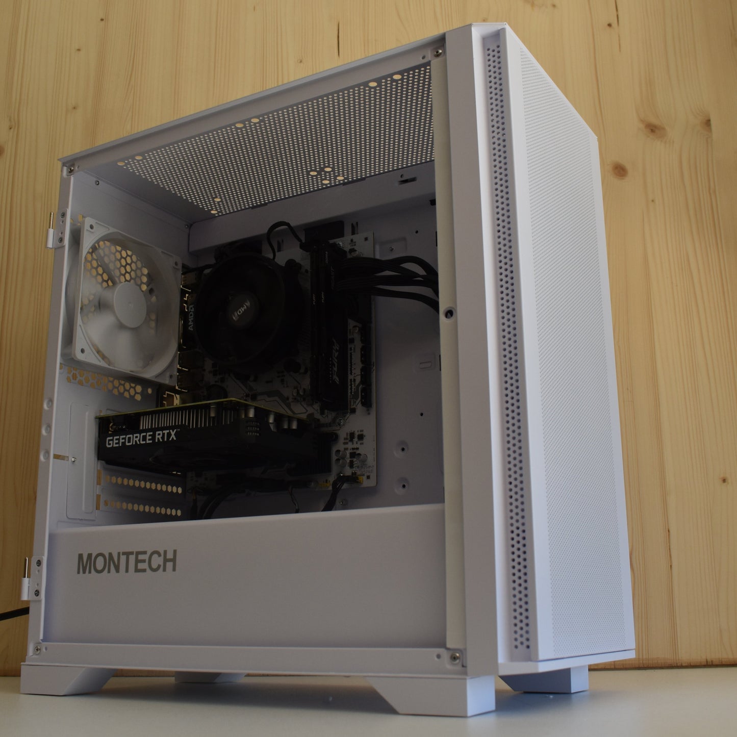 Radiance PC RTX 3050 6GB – Ryzen 5 5500
