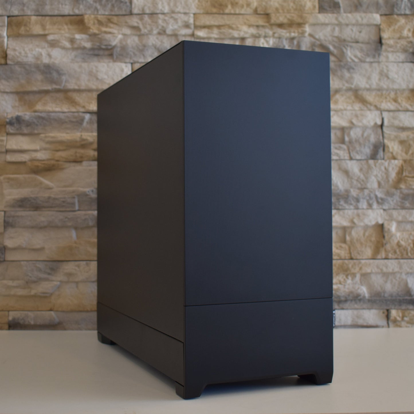Radiance PC RTX 5070 TI - Ryzen 7 9800X3D