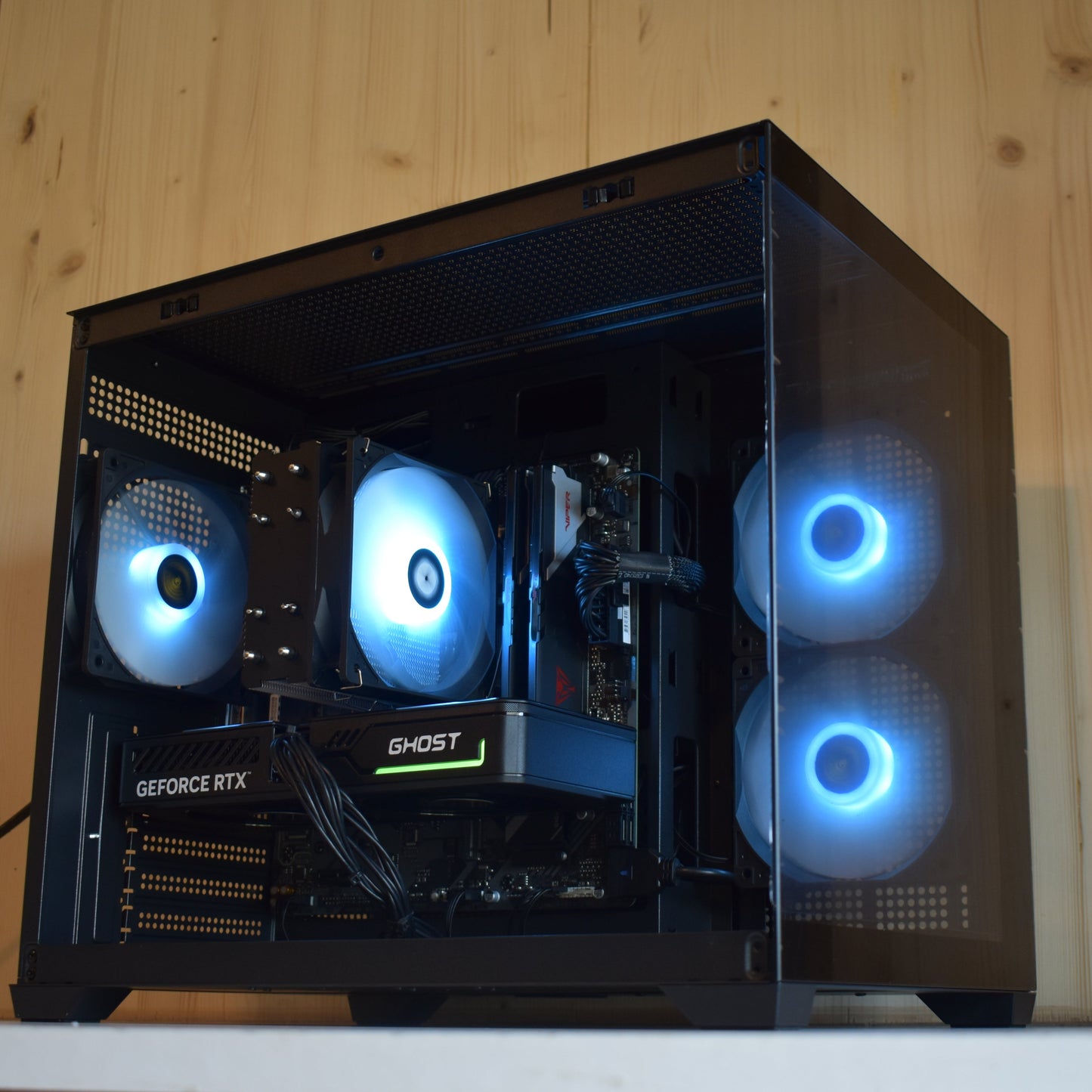 Radiance PC RTX 5060 Ti - Ryzen 7 9700X