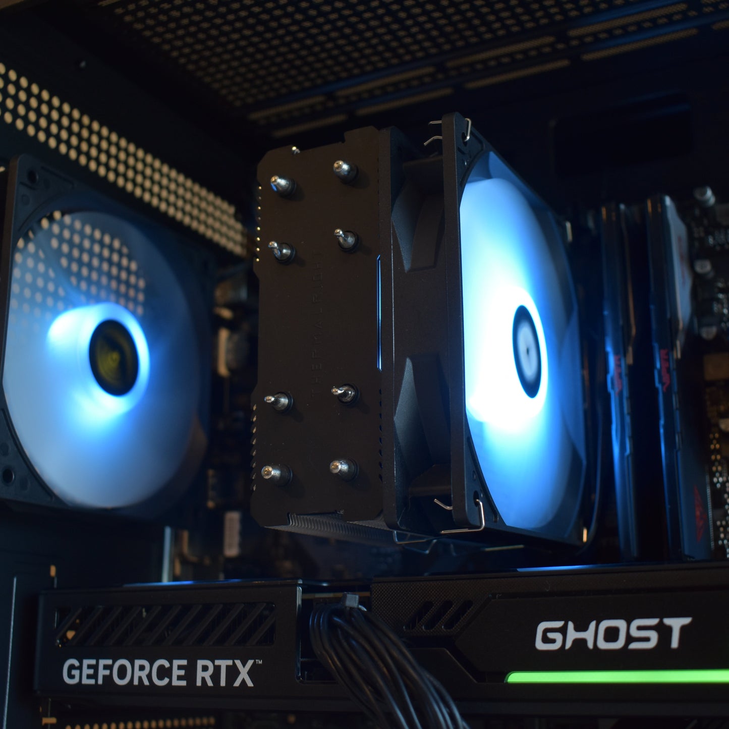 Radiance PC RTX 5060 Ti - Ryzen 7 9700X