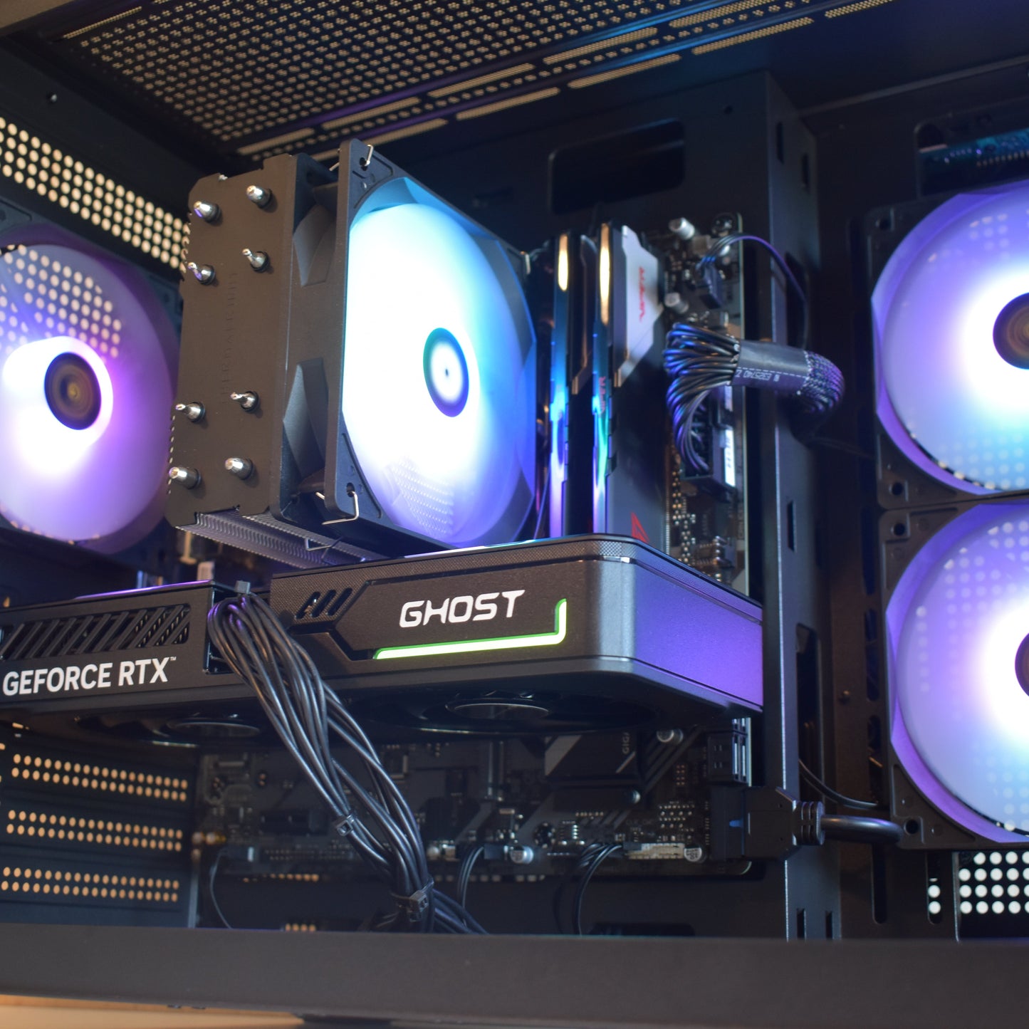 Radiance PC RTX 5060 Ti - Ryzen 7 9700X