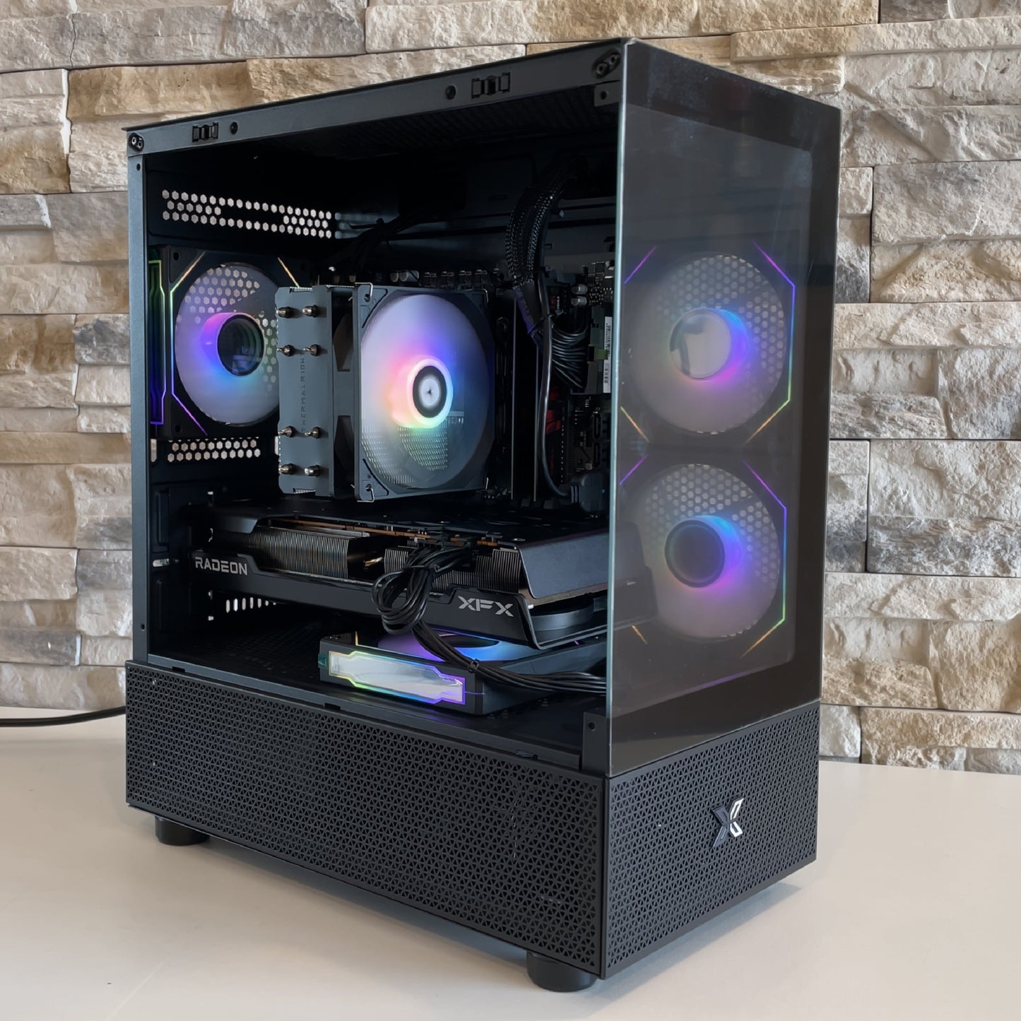 Radiance Custom RX 6750XT - Intel i5 14400F