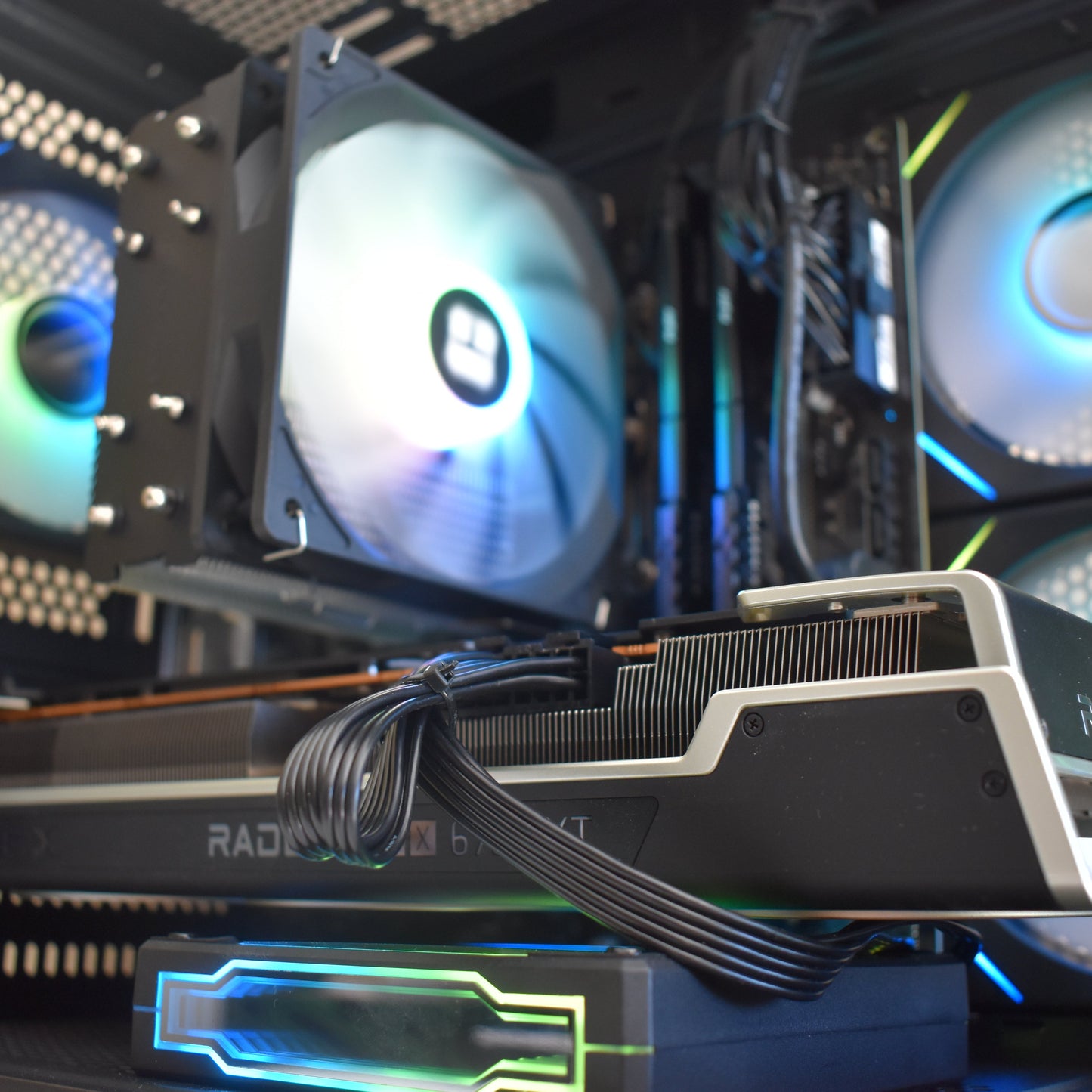 Radiance PC RX 6750XT - Intel i5 14400F