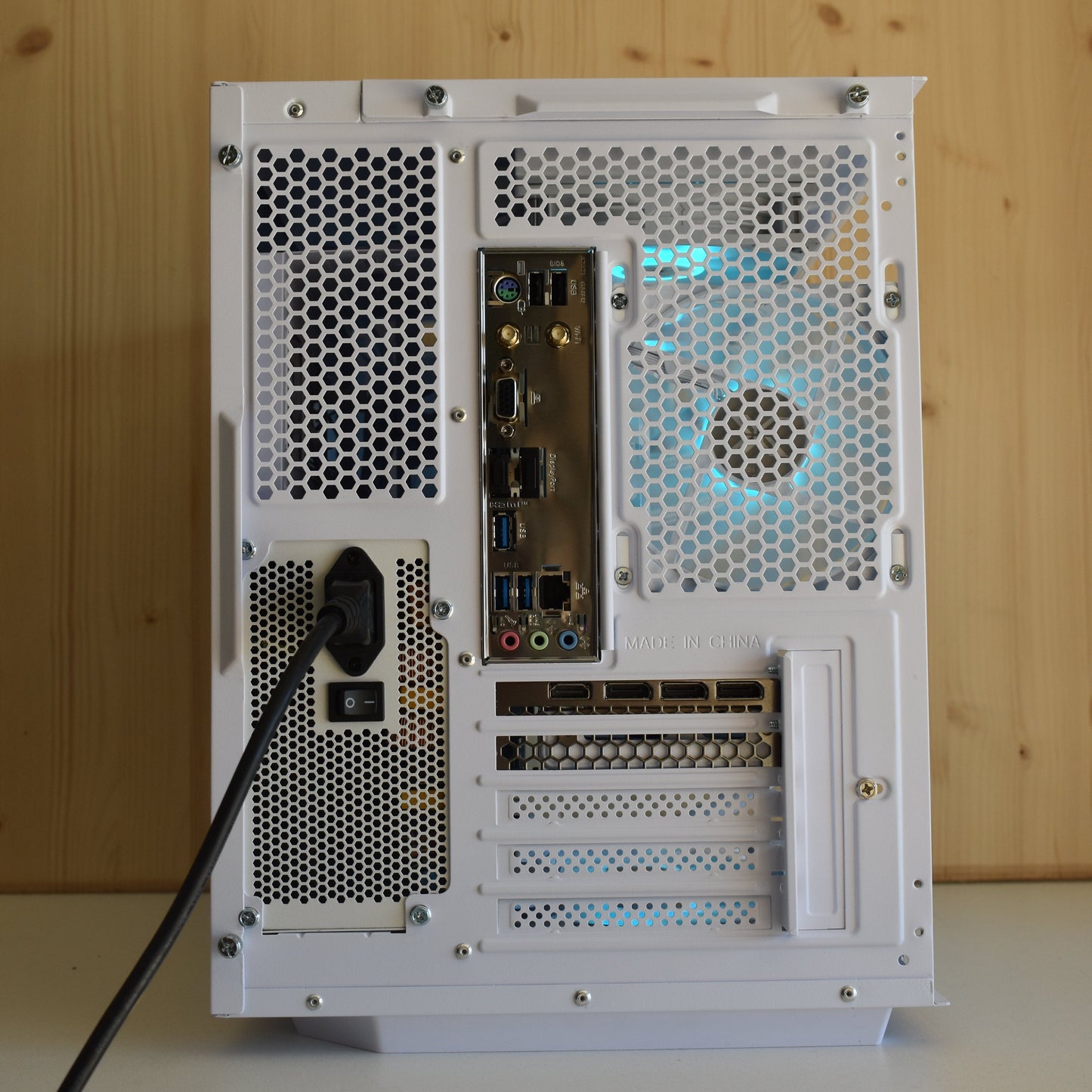 Radiance PC RTX 5070 TI - Intel I7 14700F